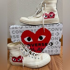 Converse Play Comme des Garçons White with Red Heart Unisex. M/Size 7 W/Size9